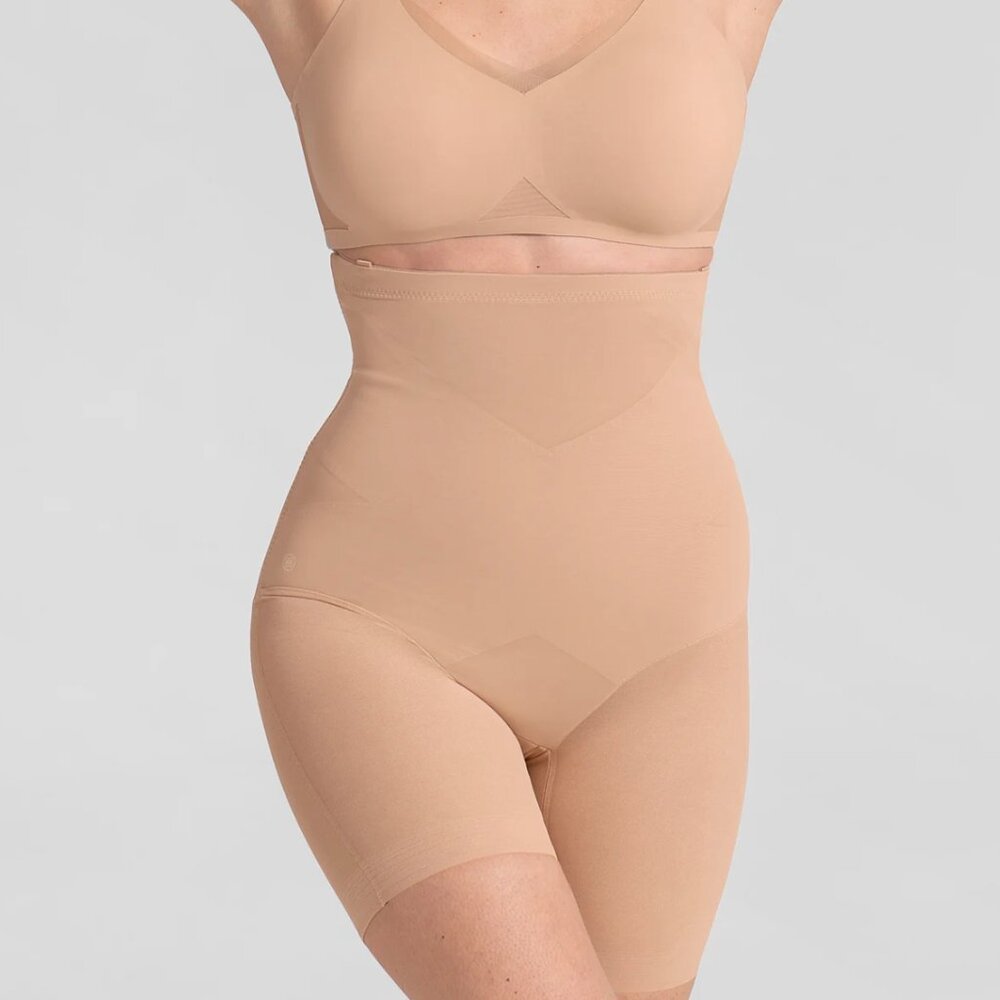 HoneyLove SuperPower Short Shapewear SMALL NWT SAND NUDE